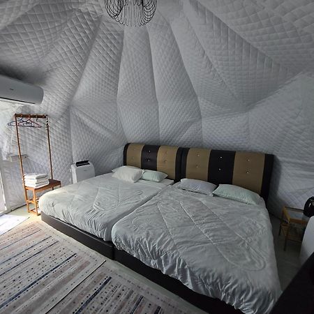 Gunung Medan Glamping & Cafe Hotell Kangar Exteriör bild